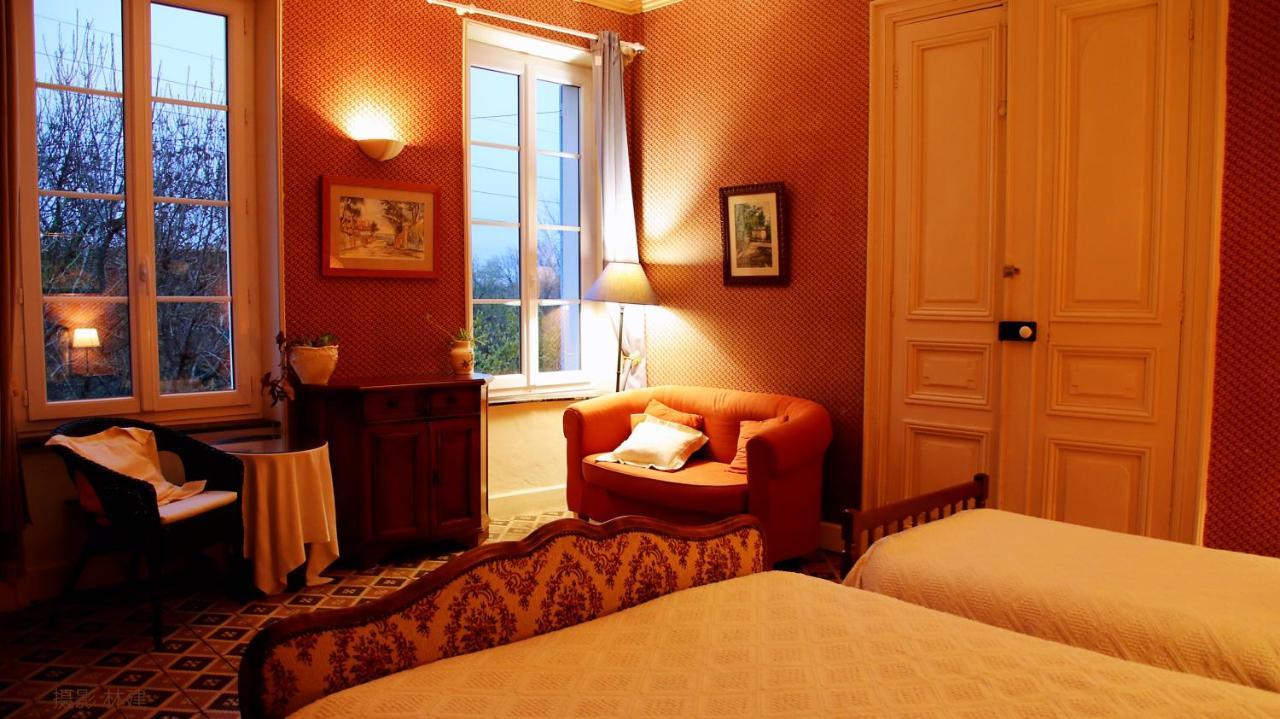 Les Volets Bleus Bed and Breakfast Sallèles-dʼAude Exterior foto